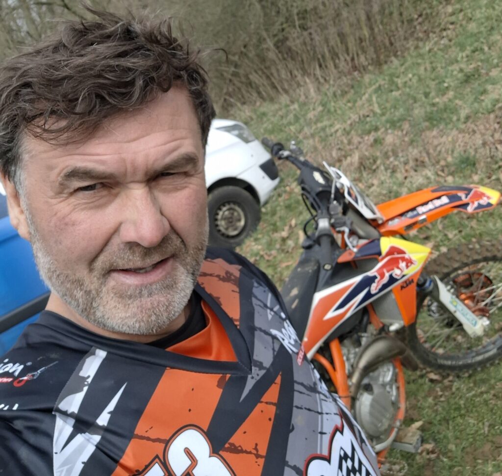 benatky 2 6c76b27d430ea121d25b92f74412c495 scaled 1