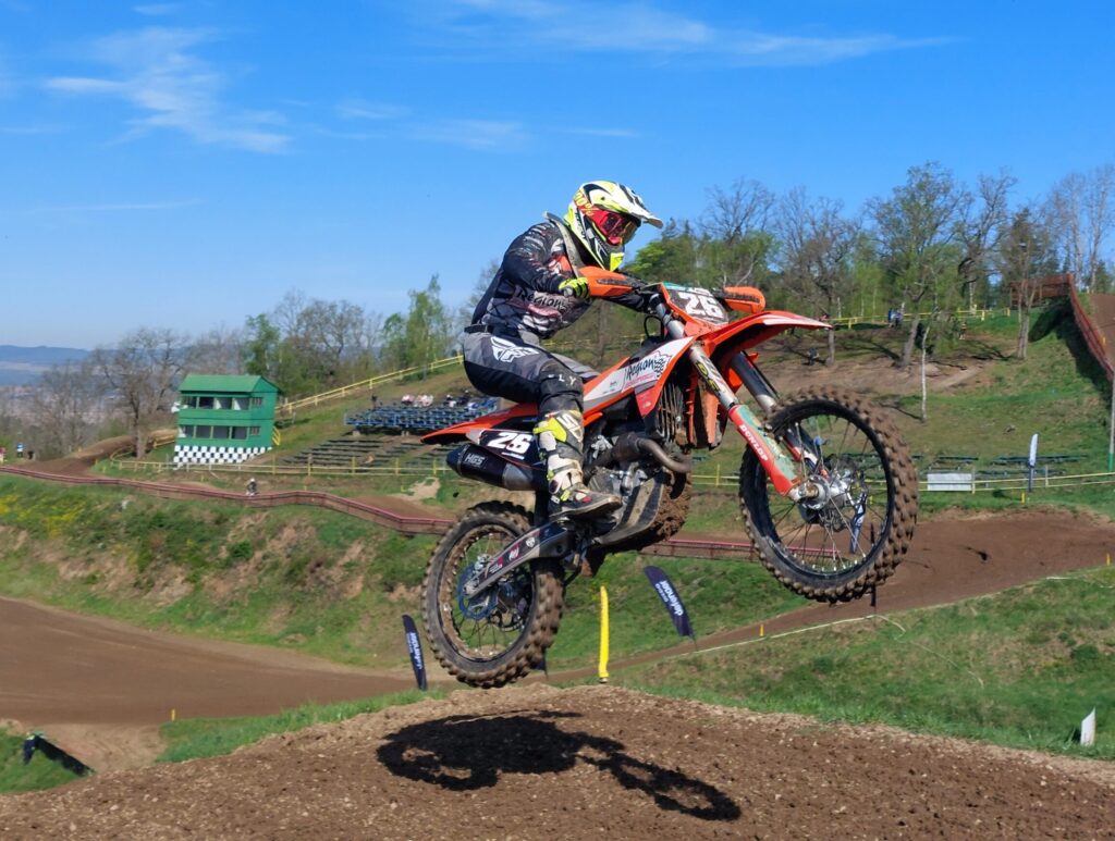 20250420 101244 686980f55beed89c16846e24b1a25610 scaled 2