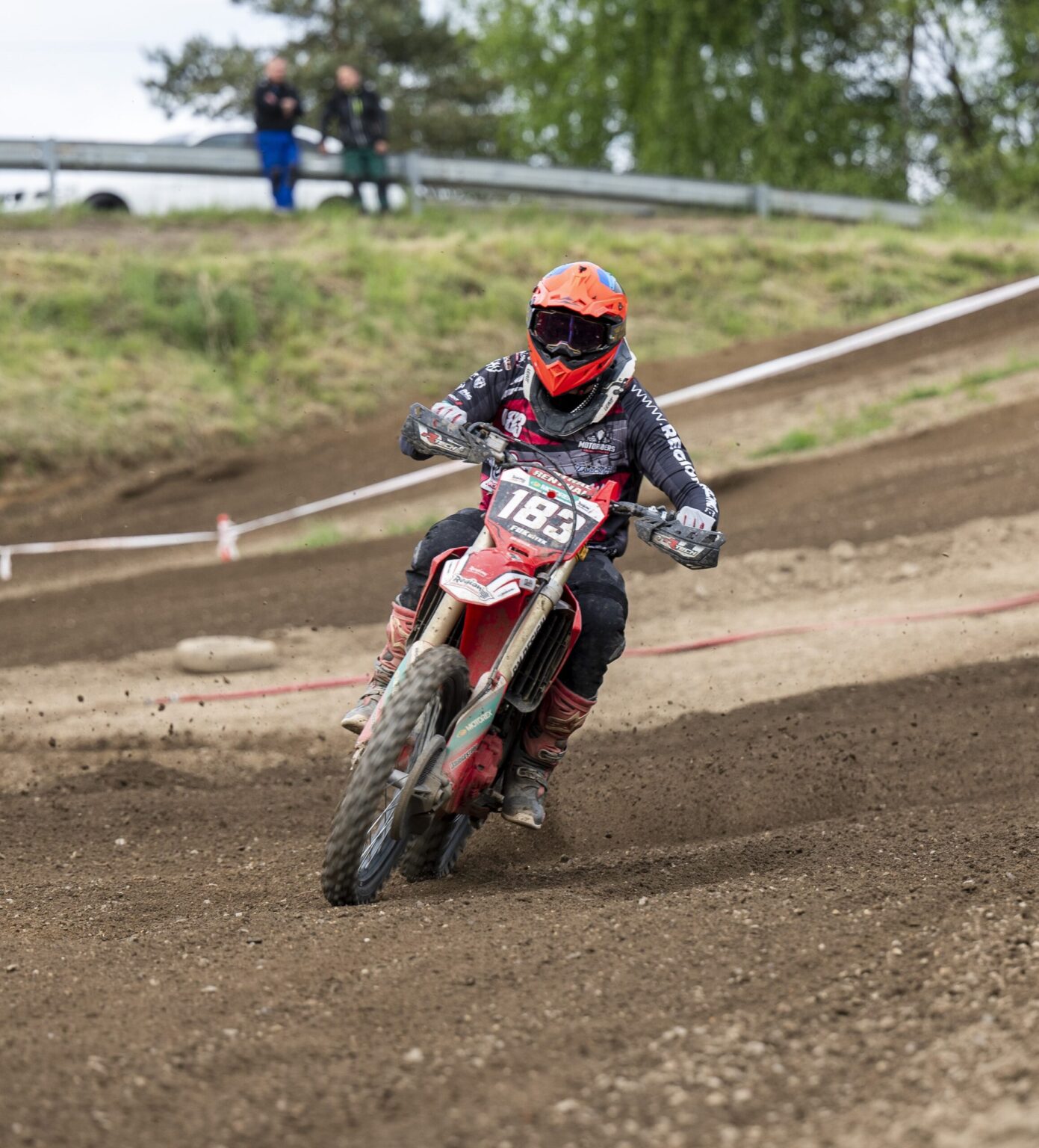 IMG 6414 6dbad706016302af39d48517f072424c scaled 1