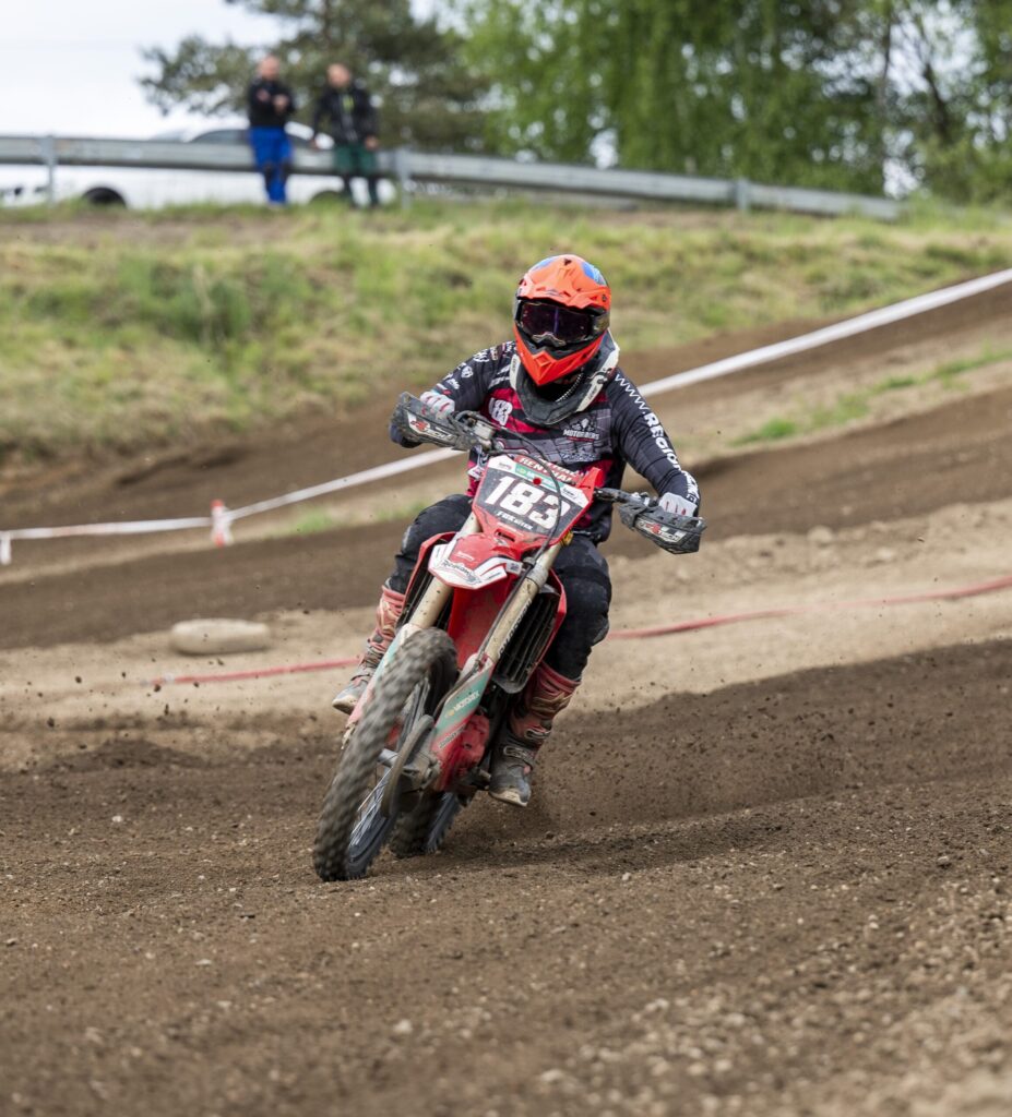 IMG 6414 6dbad706016302af39d48517f072424c scaled 1