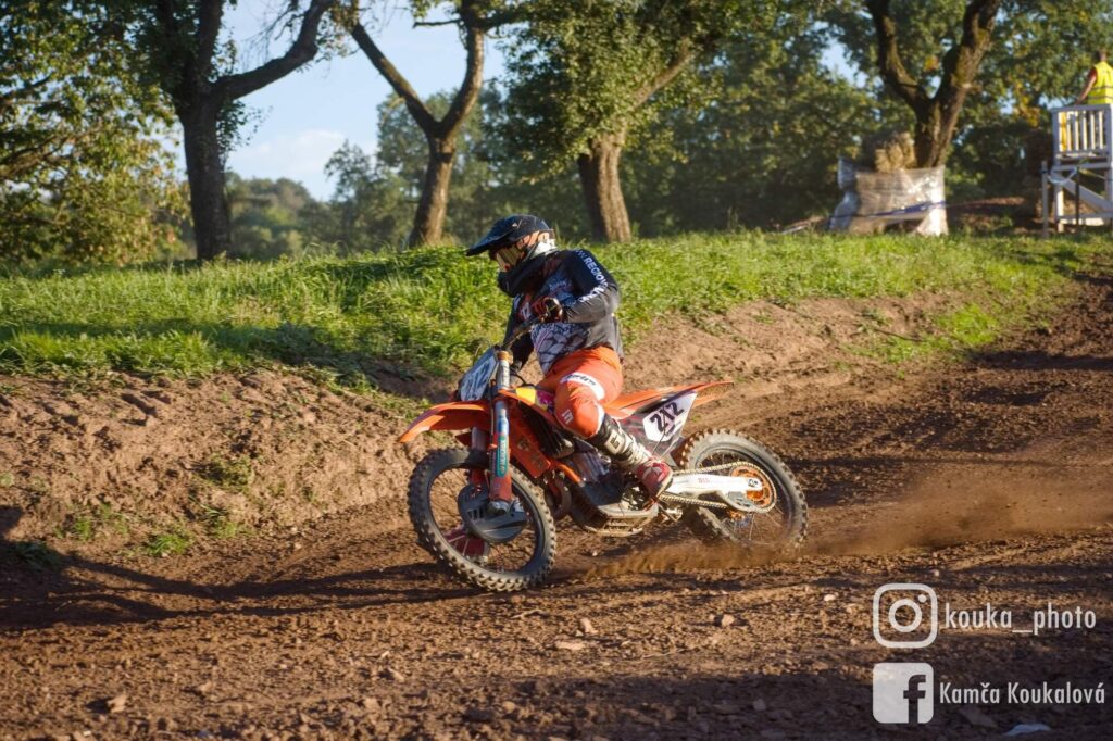 PDSC 2377 62c9f83e8f1e0b4053a3cd52167bfc27 1