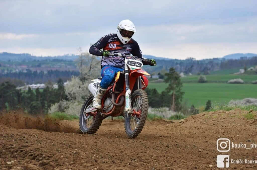 vhejkal 1 1 c403a5b5af8ee943d395ac65d257536c 1