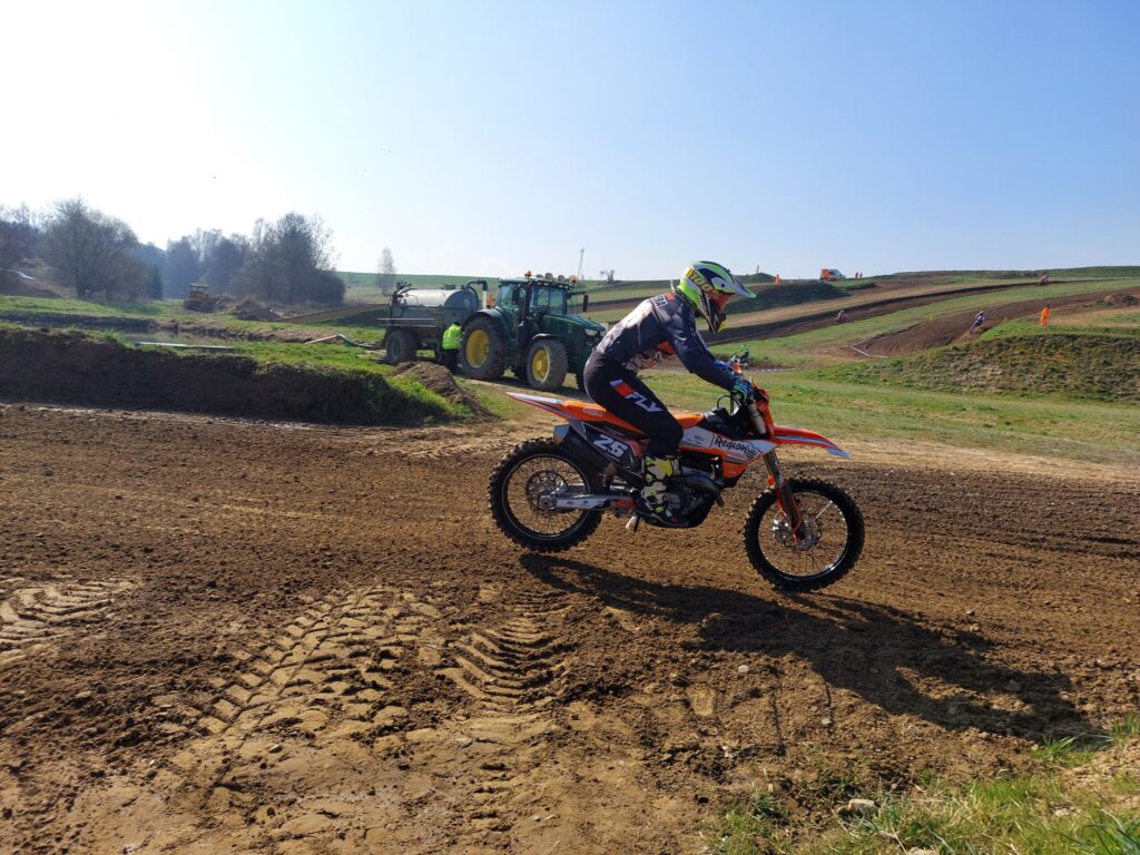 20260411 100438 1d727b6e213172b197456eba347ca674 scaled 1