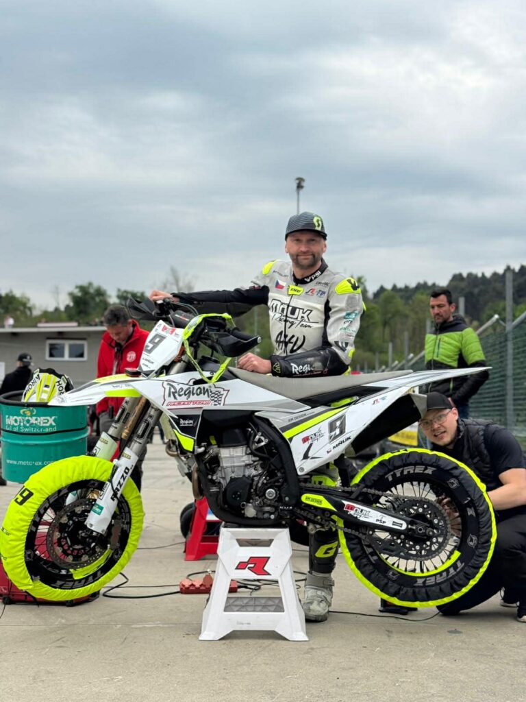 att.qttz8UJkIlvV0lRYXcxX3VNWXagOdKwvDxl3GC3rW7A ddf15998db69a524eeeb1b2a1894d1c6 1