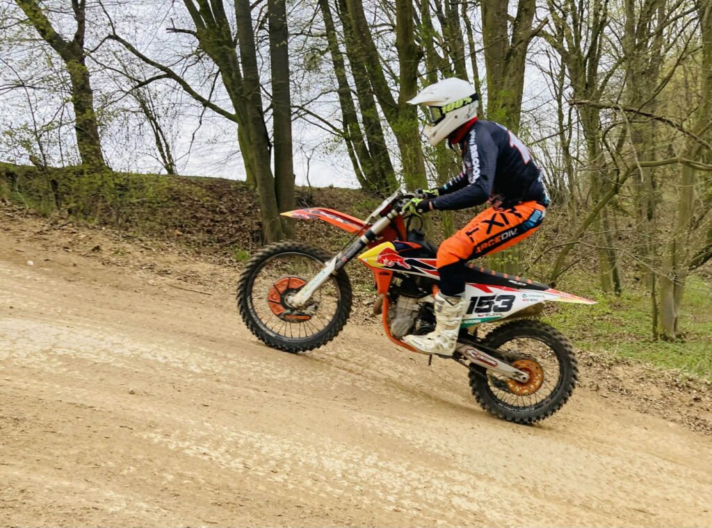 hejkal v 3 0465685ce1724585308a7f7660772d42 1